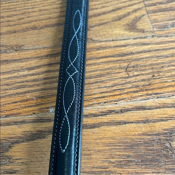 Tory English Bridle Black Leather Belt with White Stitching - Picture 5 of 6